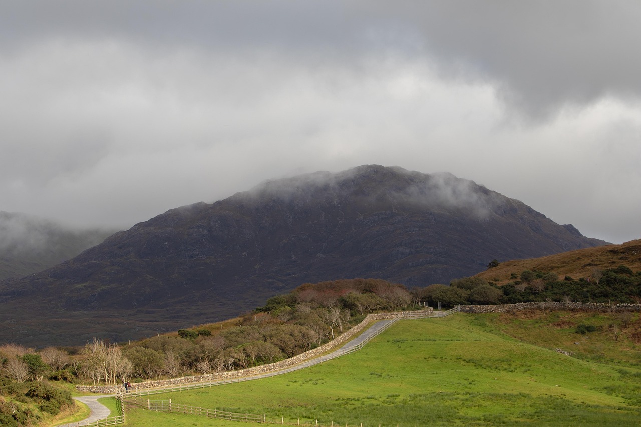 Connemara National Park mountains — free hiking area near Diamond Hill trails